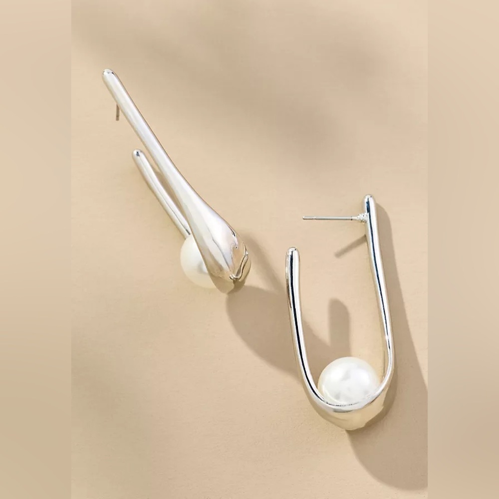 New Anthropologie Pearl Vintage Hoop Earrings - Picture 6 of 16